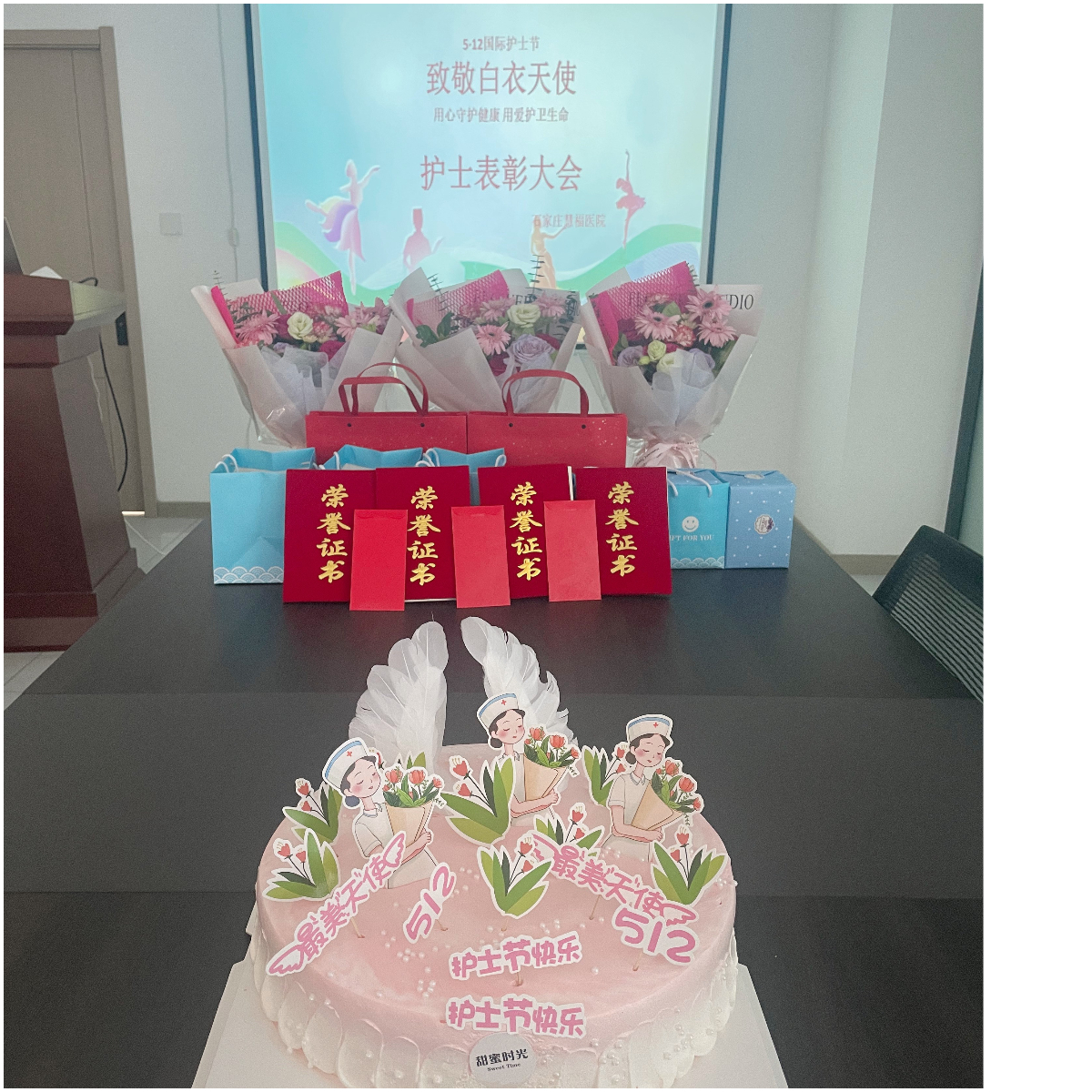 下载 (2).jpg